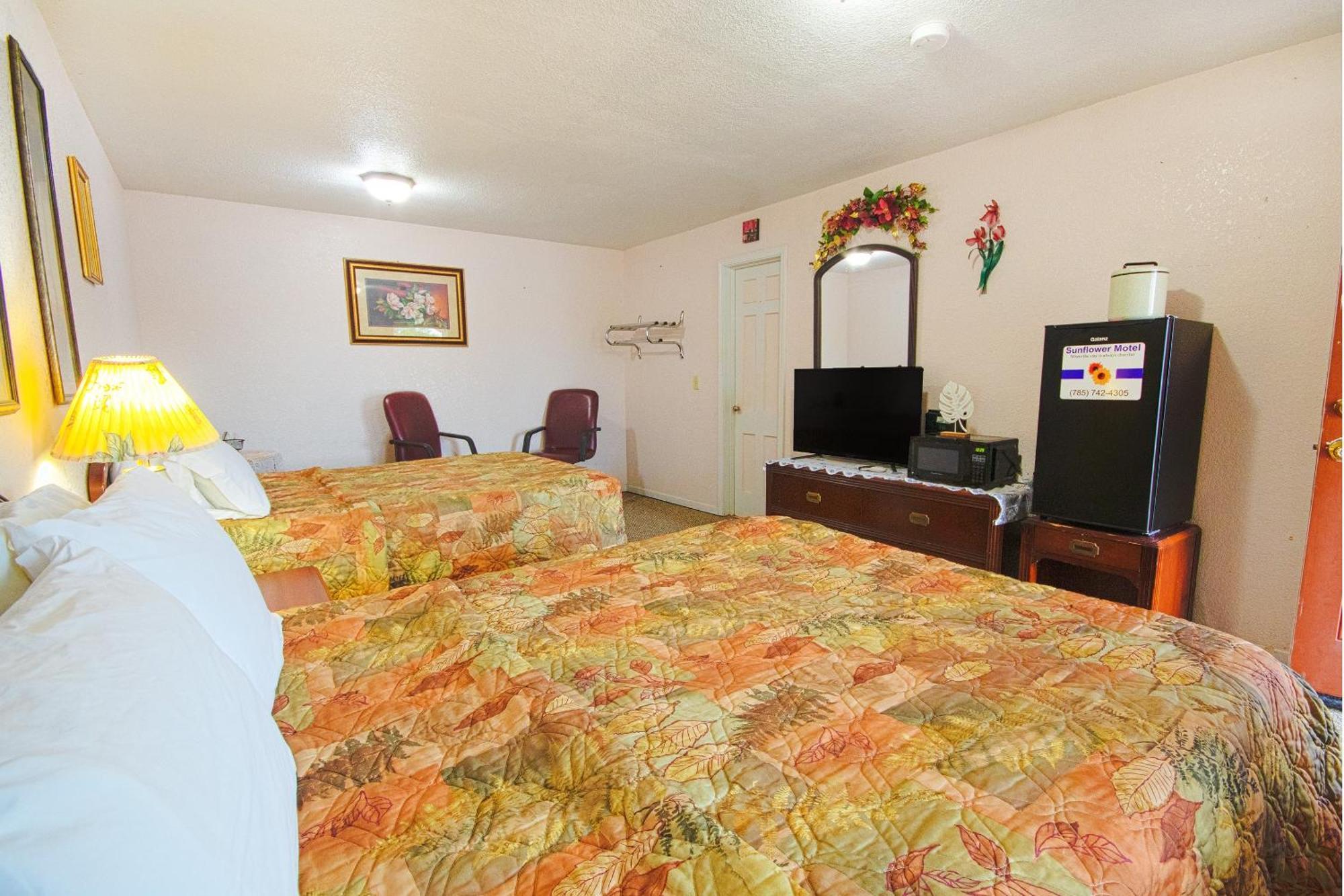 Sunflower Motel Hiawatha By Oyo Eksteriør bilde